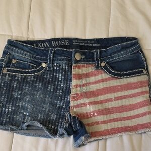 Knox Rose Women's Sequin Jean Shorts - Blue and Red Stripes Size 8